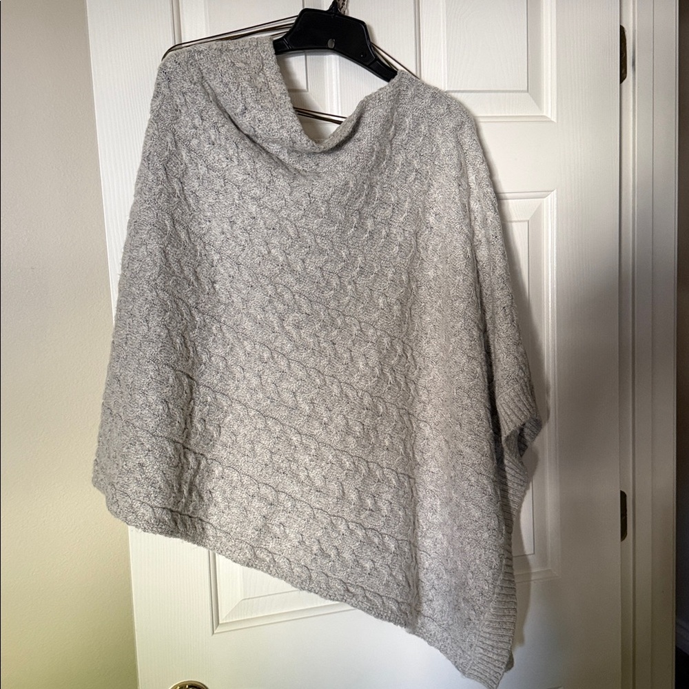 J. Jill Light Gray Knit Poncho